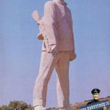 Анапа. Памятник Герою Советского Союза капитану Д.С.Калинину