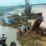 Краснодар. Перекрытие русла реки Кубань, 5 ноября 1972 года