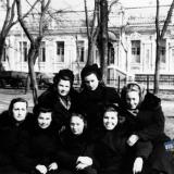 Краснодар. Студентки института пищевой промышленности. Улица Сталина, 1951 год