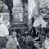 Краснодар. У могилы братьям Игнатовым, май 1943 года