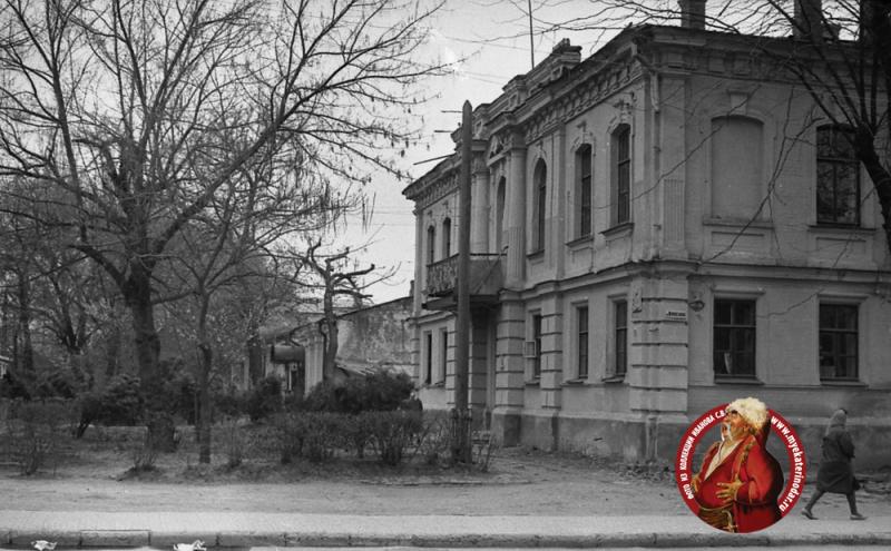 Краснодар. Угол улиц Красной и Тельмана (Красная, дом 2), 1968 год