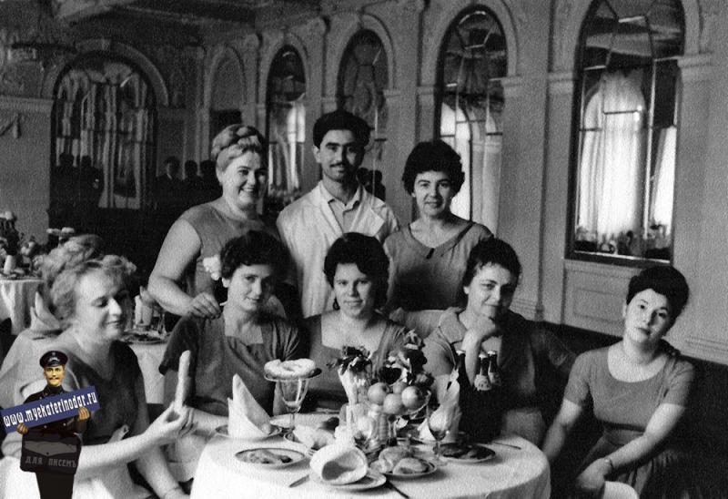 Краснодар. Ресторан в гостинице "Краснодар". 60-е годы.